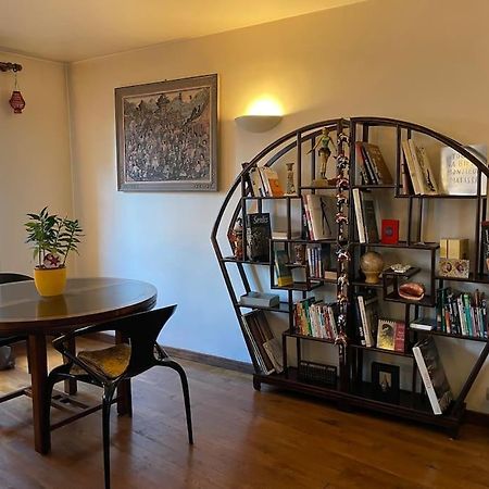 Appartement Sur Le Parvis De La Cathedrale Senlis  Bagian luar foto